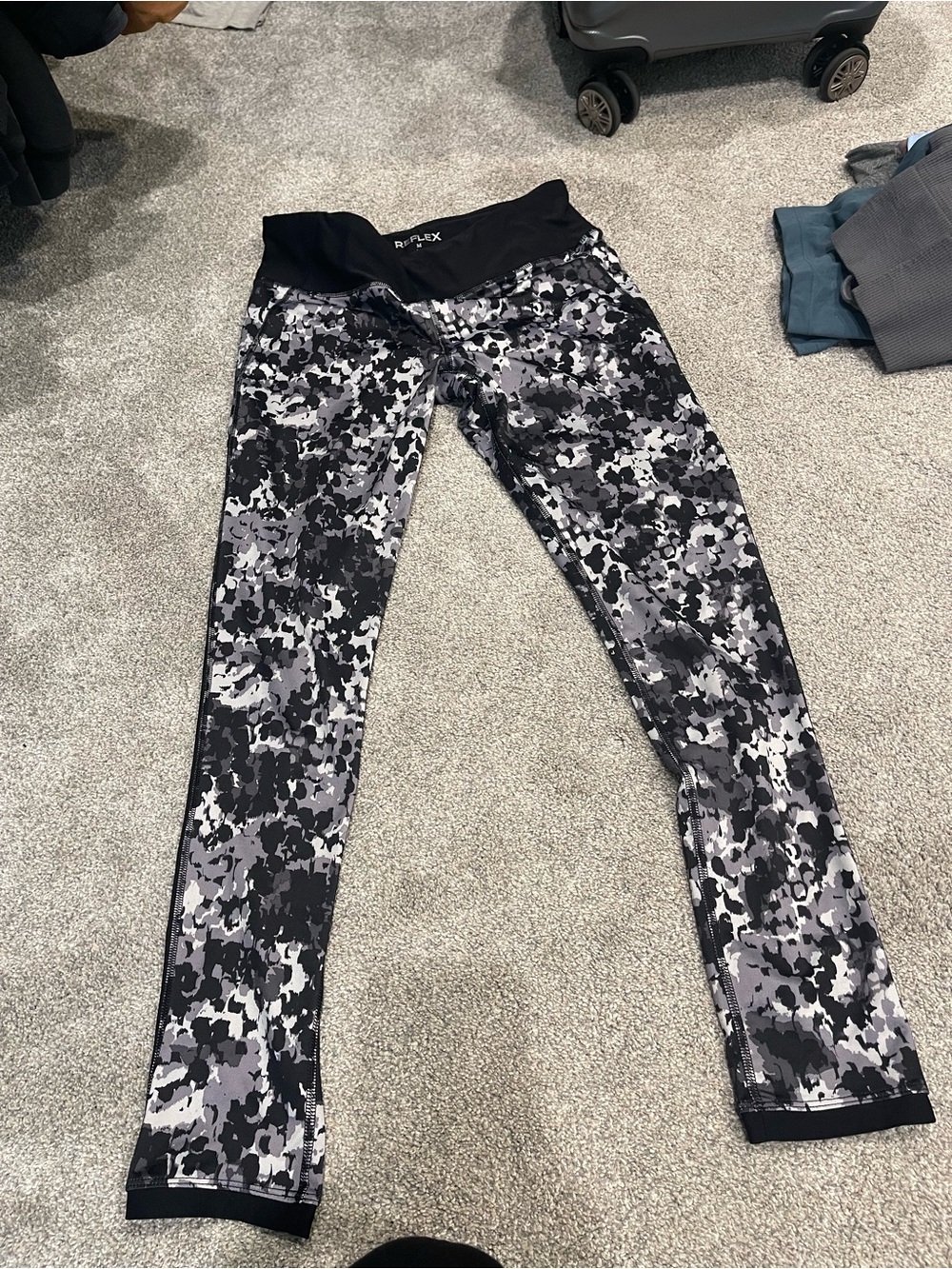 Reflex Black Leggings with Gray Camo Trim